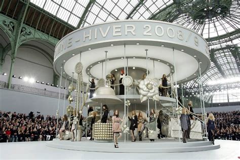 best chanel runway looks|most breathtaking chanel set.